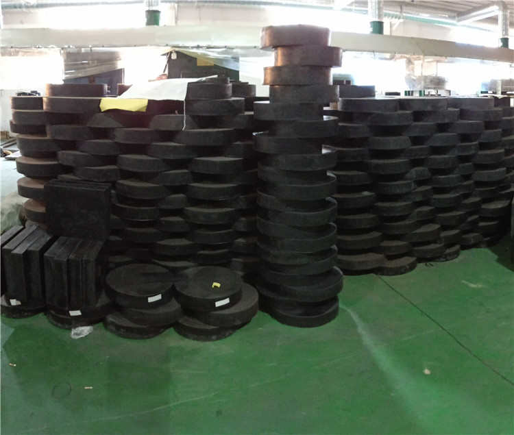 1609260432497465.jpg 603449186077438002.jpg