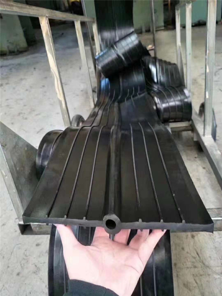 1611081876744820.jpg f3d3aacdfbd256c31977351b151edfb.jpg