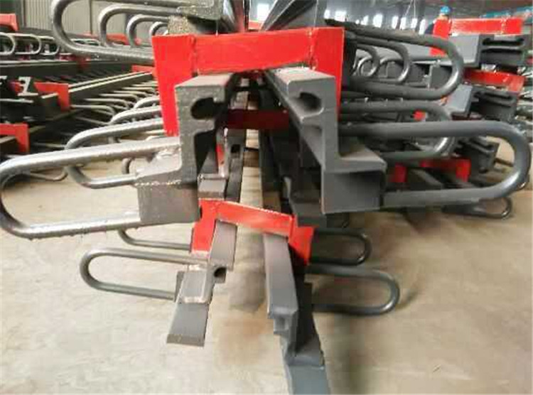 1621993759421019.jpg Z型伸縮縫.jpg