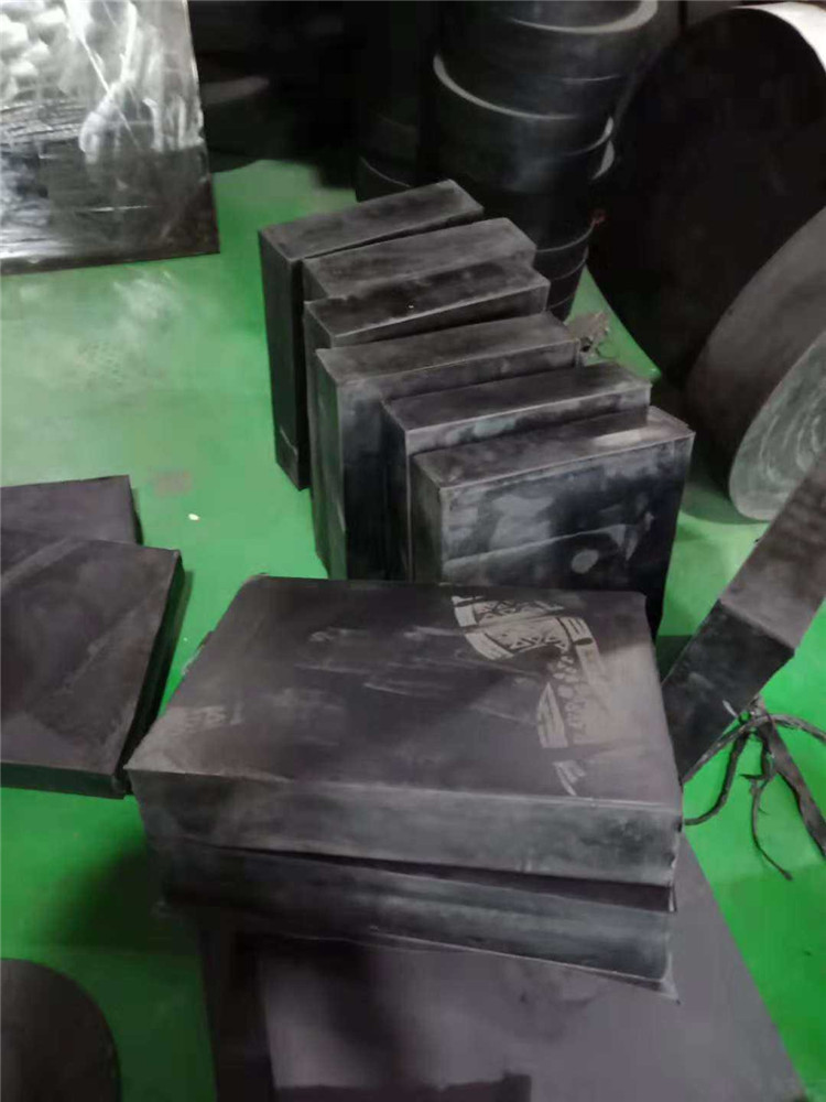 1625193752795312.jpg 94223395903732901.jpg